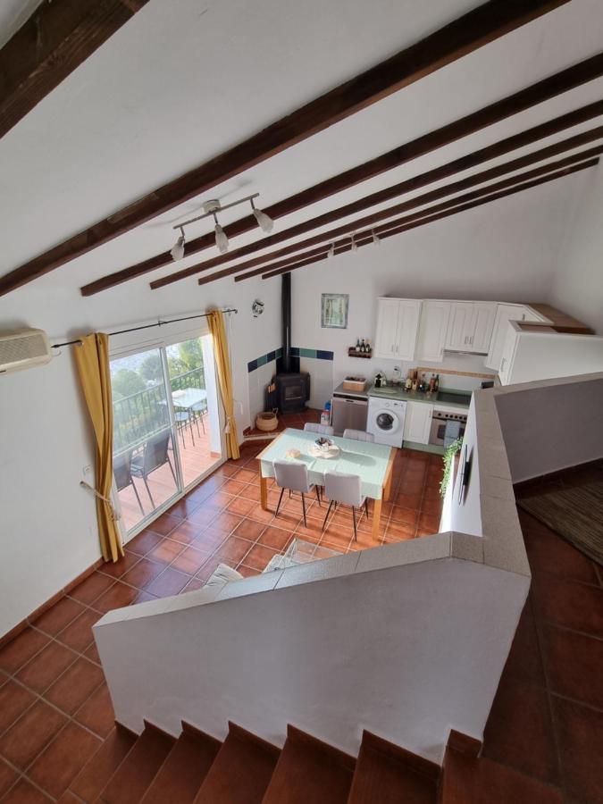 Lovely 2 Bed Apartment With Stunning Views & Pool Cómpeta المظهر الخارجي الصورة