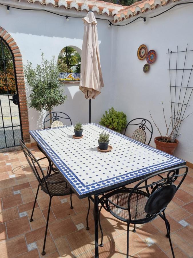 Lovely 2 Bed Apartment With Stunning Views & Pool Cómpeta المظهر الخارجي الصورة